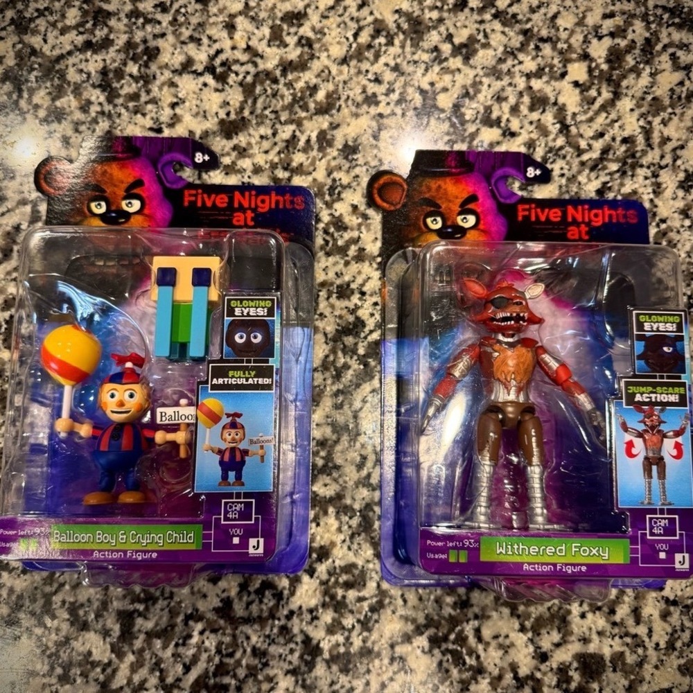 Jazwares Five Night's at Freddy's Balloon Boy and Crying Child & Withered Foxy